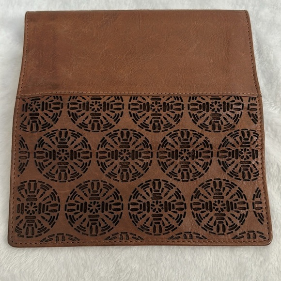 Women’s Bohemian Southwestern Inspired Brown Soft Leather Wallet Natural Fibers - Picture 2 of 7